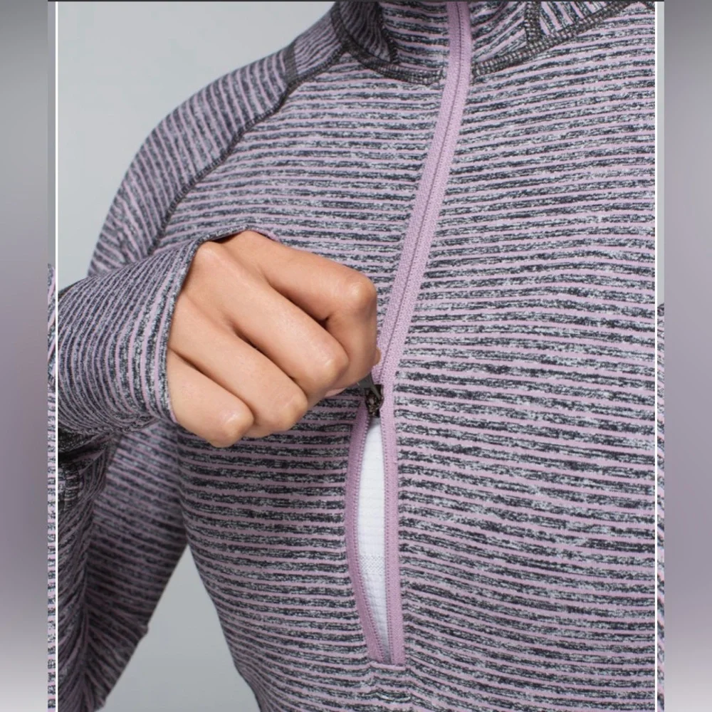 Lululemon Race Your Pace 1/2 Zip - Picture 4 of 13